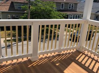 108 Burnside St, Cranston, RI 02910