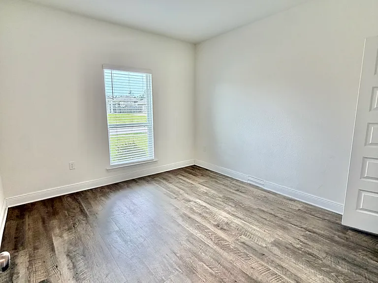 Guest Bedroom 3