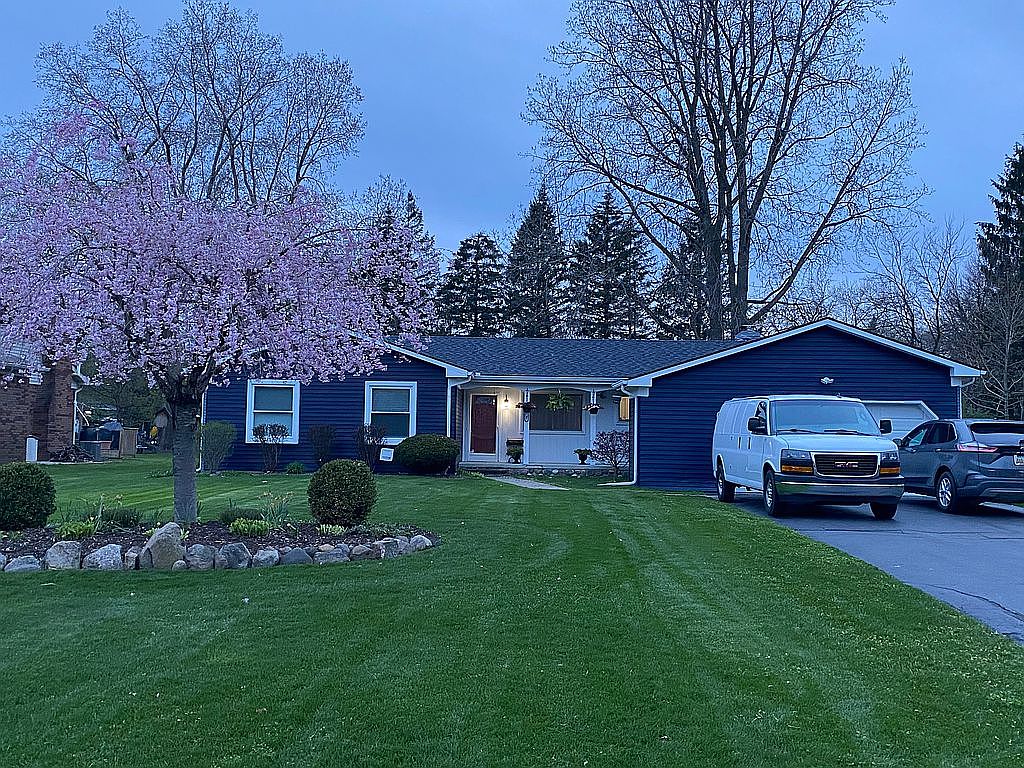 3545 Tara Dr, Highland, MI 48356 Zillow
