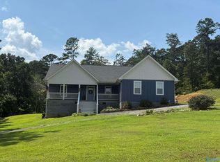 460 Elm St NW, Fort Payne, AL 35967