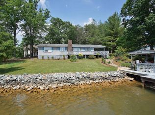 179 Arden Ln, Moneta, VA 24121