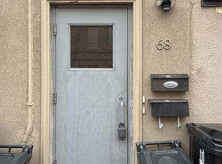 68 Sumach St #2-C08, Toronto, ON M5A 3J7