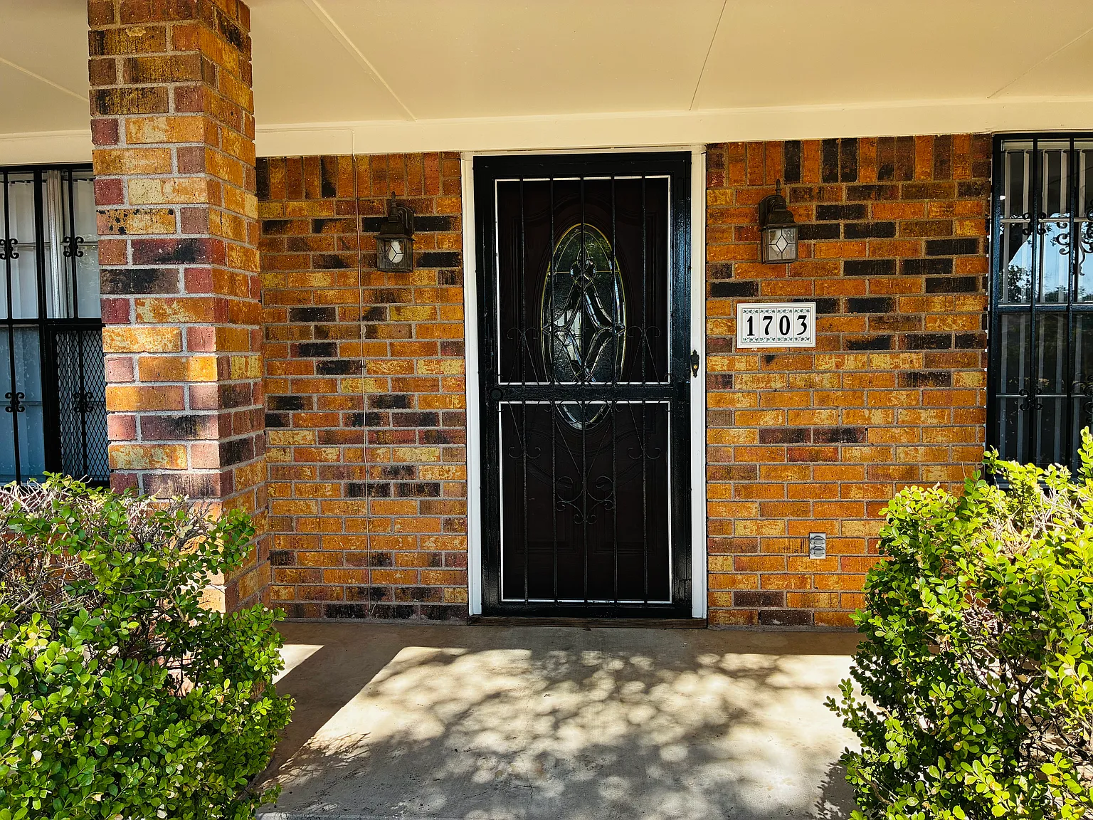 3 bed, 1894 sqft, $2,000 — Photo 3