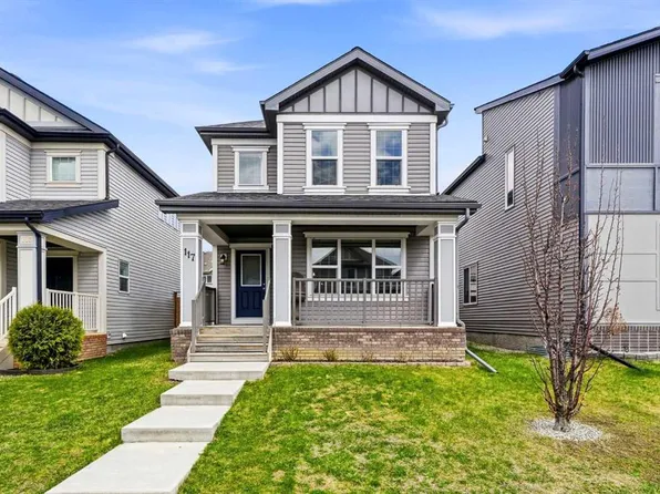 117 W Copperpond Parade SE, Calgary, AB T2Z 5A9