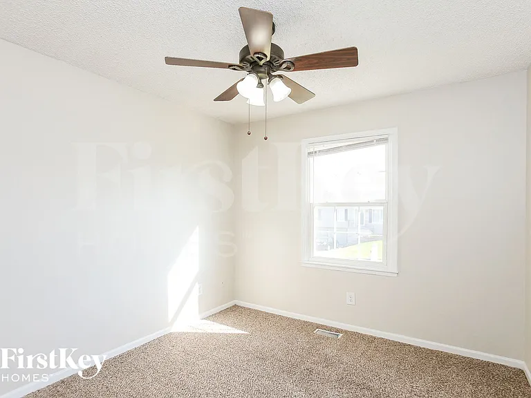 8652 NE 110th St — Photo 12