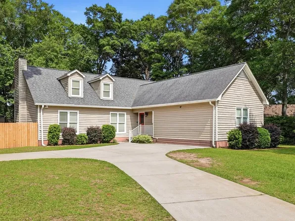 151 Querecho Ln, Albany, GA 31707