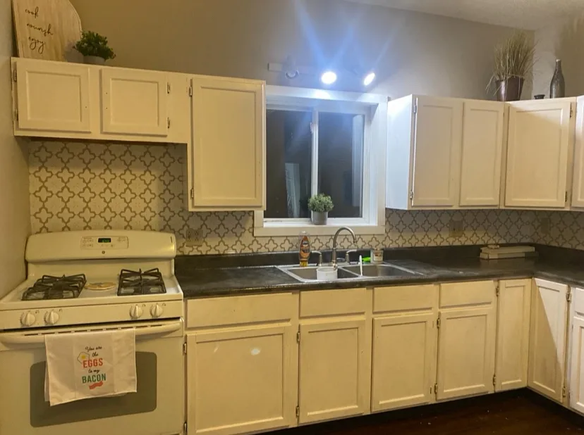 2 bed, 1022 sqft, $925 — Photo 2