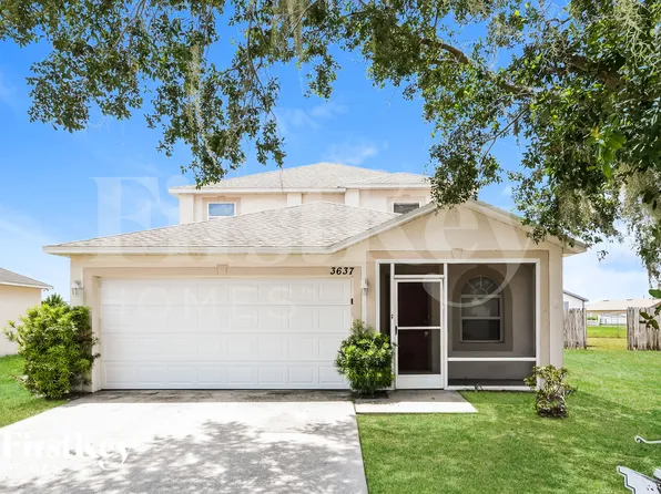 3637 Queens Cove Blvd, Winter Haven, FL 33880