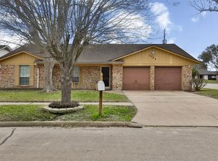 1126 Marshall St, Deer Park, TX 77536