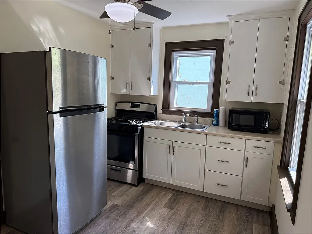 1 bed, $1,150 — Photo 2