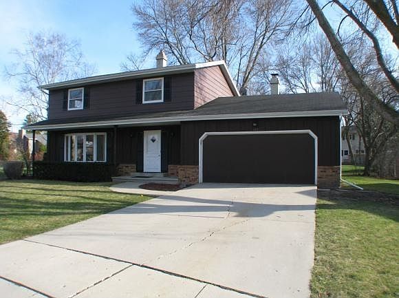 1st image of 119 Parkway Ct