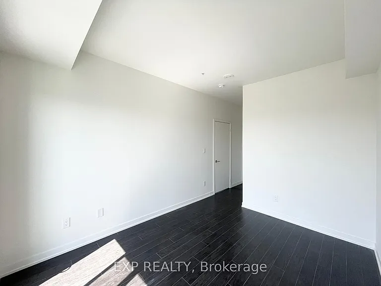 128 King St N #1606 — Photo 16