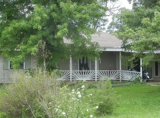 301 Dry Hollow Rd, Macks Creek, MO 65020