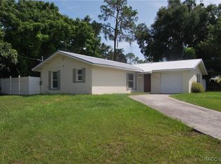1200 Claymore St, Inverness, FL 34450