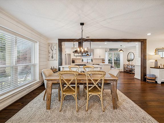 5th image of 57 Fire Flicker Pl