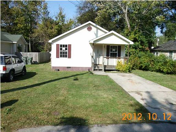 2nd image of 1111 Arcadia Ave