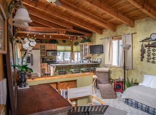 2397 S Silver Beach Rd, Coeur D Alene, ID 83814