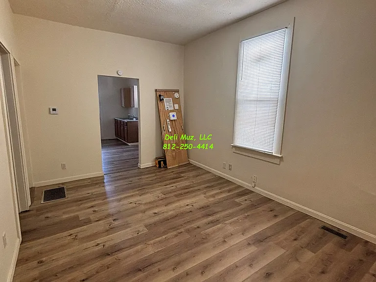 730 Covert Ave — Photo 6