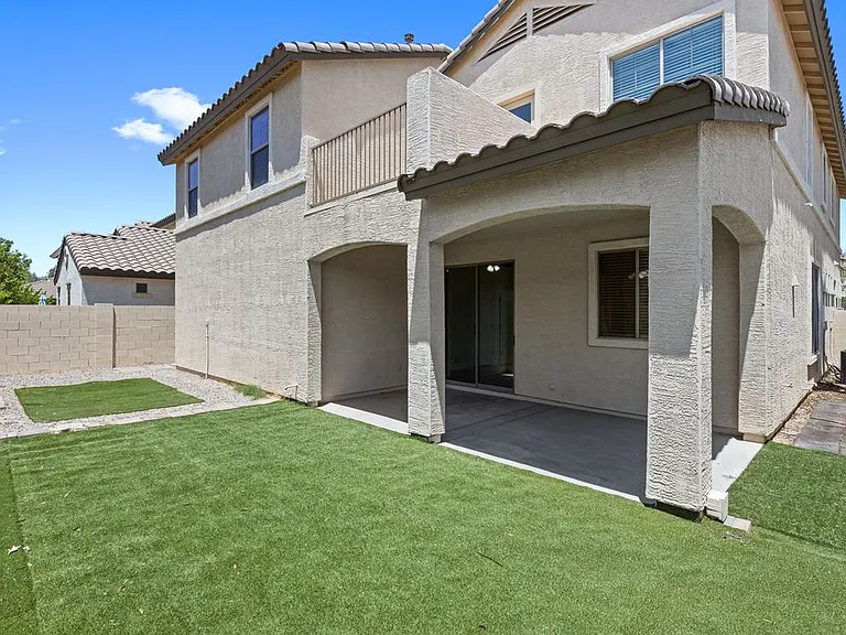 21097 E Duncan St — Photo 27
