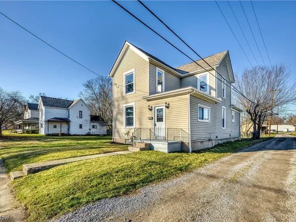 317 Foster Ave, Cambridge, OH 43725
