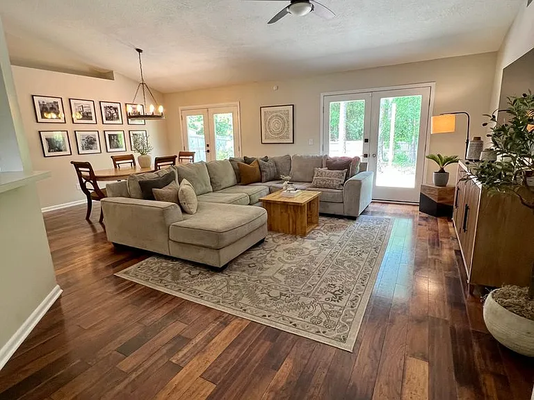 12369 Burgess Hill Dr — Photo 9