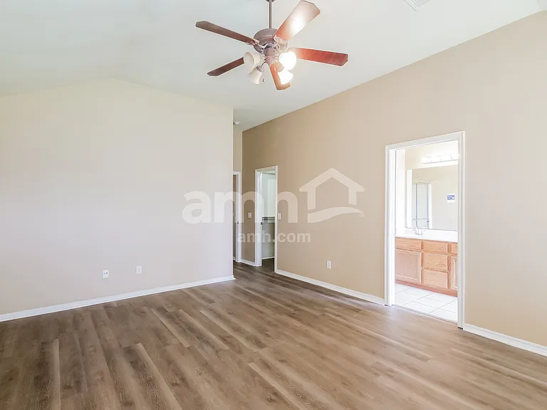 21984 Homesteaders Rd — Photo 9
