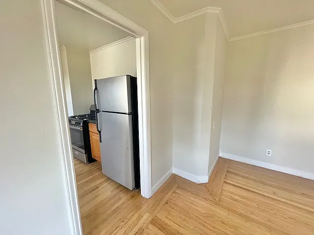 455 Arlington St #9 — Photo 6