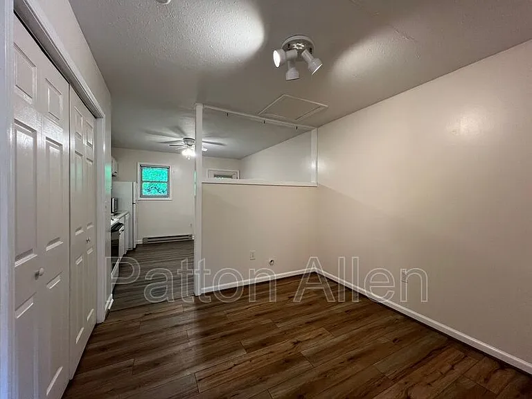 145 Citadel Dr #149H — Photo 9