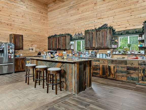 24th image of this home