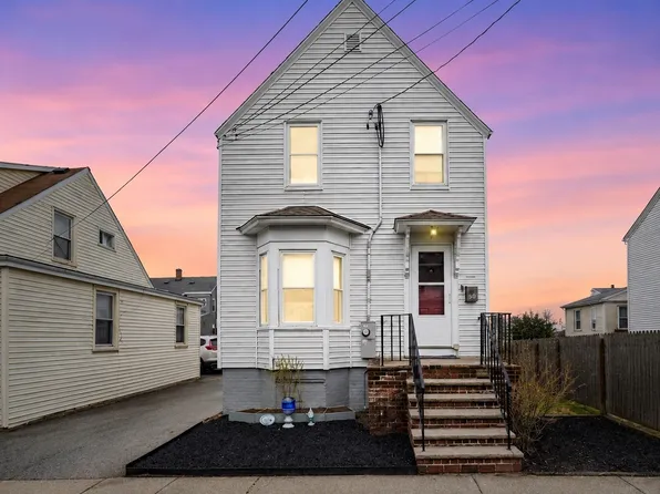 28 Everett St #1, Woburn, MA 01801