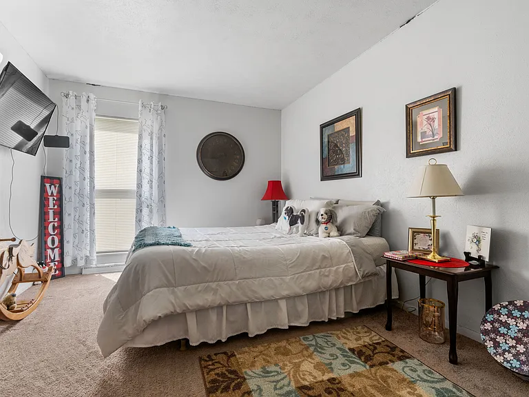 Creekside Terre Apartments — Photo 26