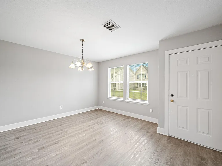 20931 Walder Ct — Photo 8