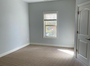 506 Small Creek Ln, Cary, NC 27518