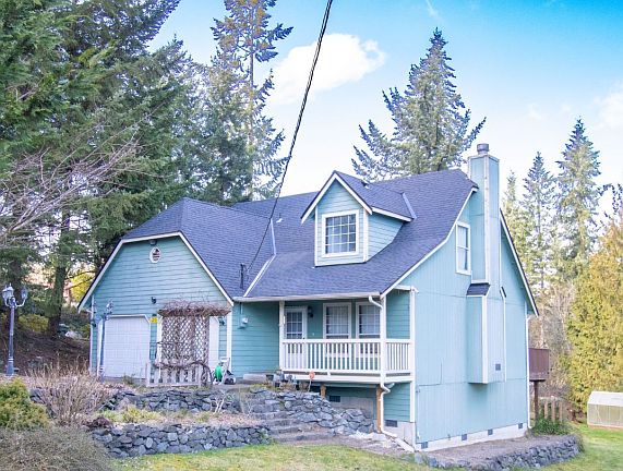 2nd image of 18806 65th St E