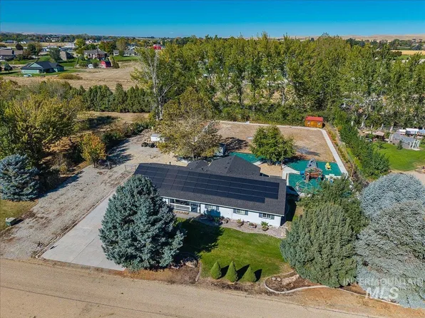 2357 Haw Creek Blvd, Emmett, ID 83617
