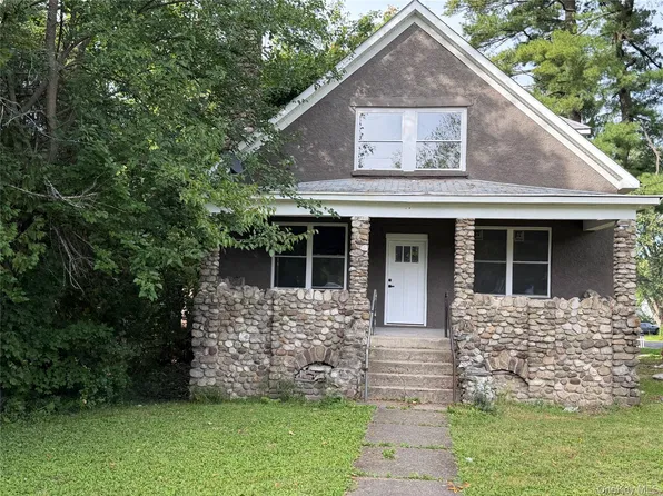 55 Bona Ventura Ave #2, Wallkill, NY 12589