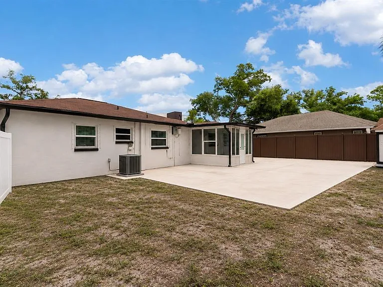4104 W Knights Ave — Photo 27