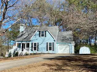 4822 W McEachern Woods Dr, Powder Springs, GA 30127