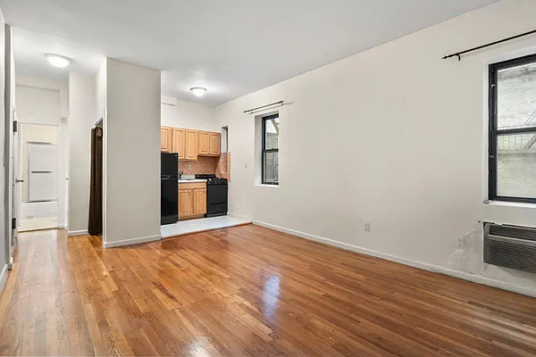 Rented by Level Group | media 11