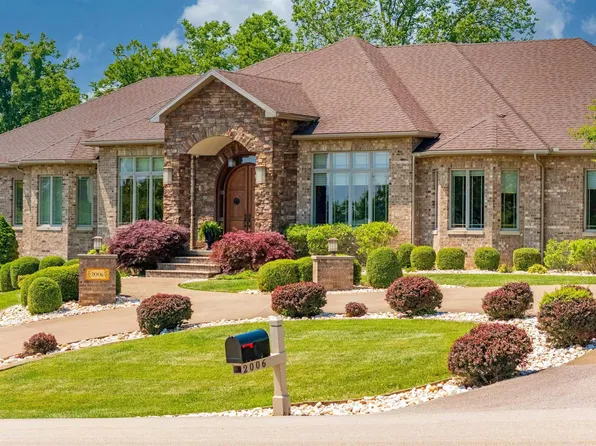 2006 Magnolia Dr, Morgantown, WV 26508