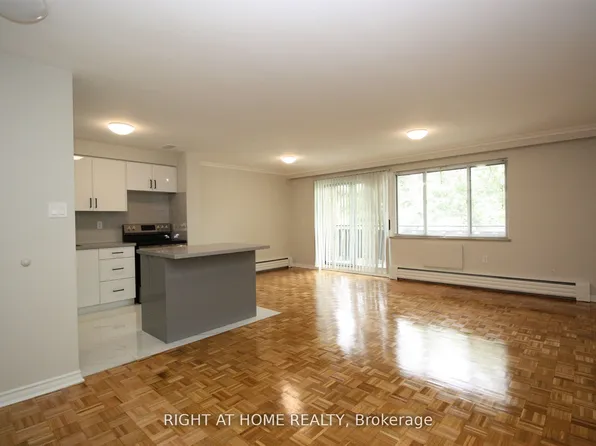 306 The West Mall #206, Toronto, ON M9C 1C8