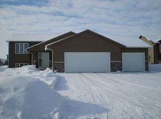 611 Eagle Ave, Harrisburg, SD 57032