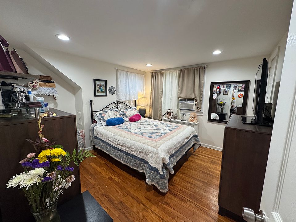 Master room