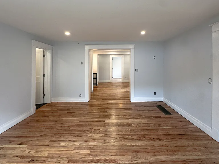 473 W Utica St #1 — Photo 8