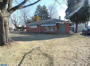 2 Hilltop Rd, Plymouth Meeting, PA 19462