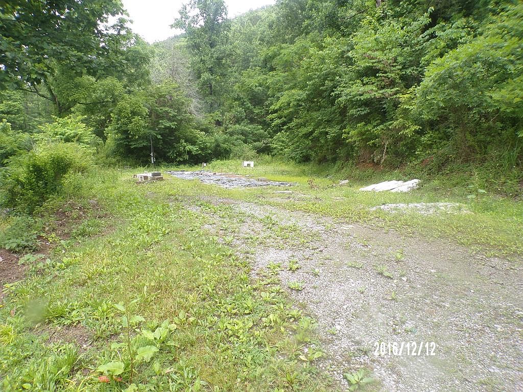 145 Clark Dr, Betsy Layne, KY 41605 Zillow