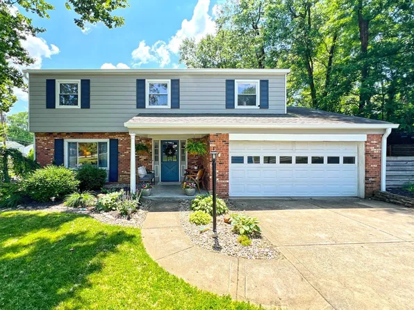 5694 Shady Hollow Ln, Cincinnati, OH 45230