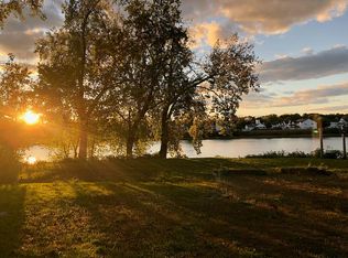 501 1st Ave, Troy, NY 12182