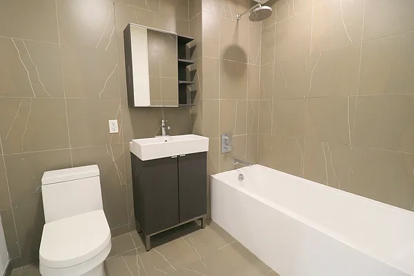 Rented by Akam Sales and Brokerage | media 5