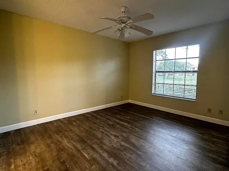321 Olivewood Pl #121 — Photo 7